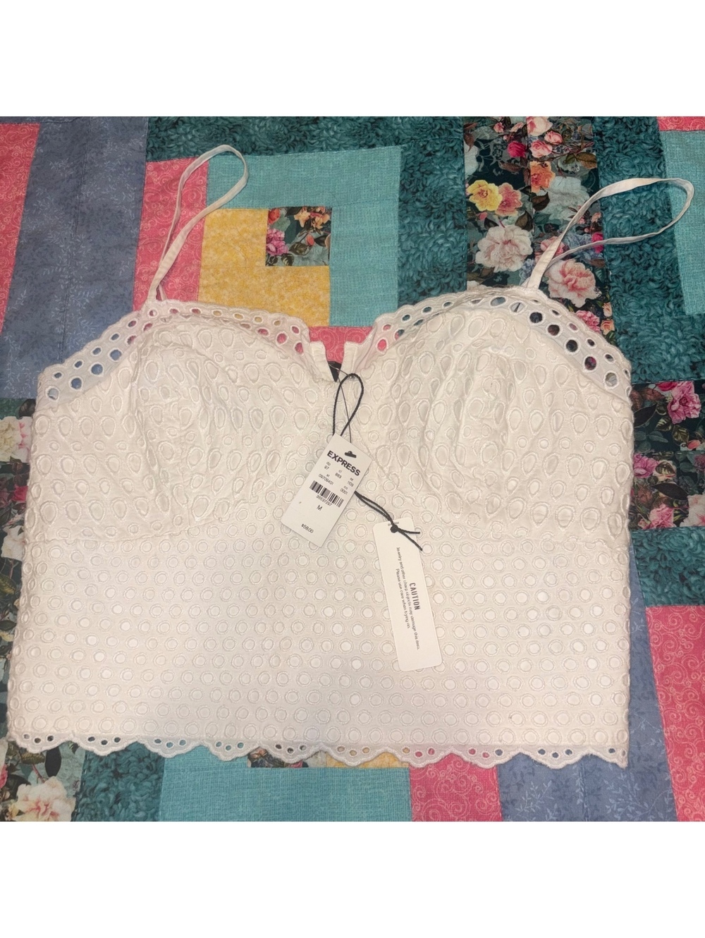 Express NEW $58 Woman’s White Eyelet Cotton Crop Top Adjustable Straps - Size M